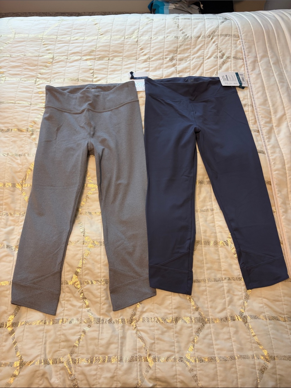 Athleta Girls Gray and Navy on Pointe Cross Hem Capri Leggings - 2 Pack